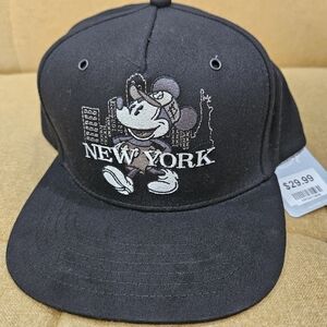 Disney Black New York Mickey Mouse Hat NWT
